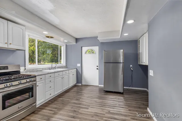 $289,900 | 917 Jefferson Avenue Southeast, Grand Rapids, MI 49507