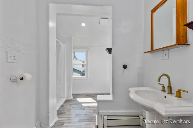 $289,900 | 917 Jefferson Avenue Southeast, Grand Rapids, MI 49507