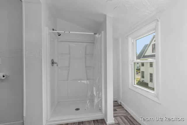 $289,900 | 917 Jefferson Avenue Southeast, Grand Rapids, MI 49507