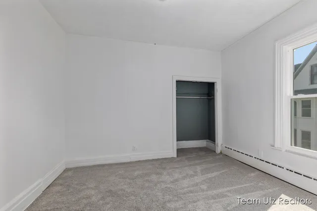 $289,900 | 917 Jefferson Avenue Southeast, Grand Rapids, MI 49507