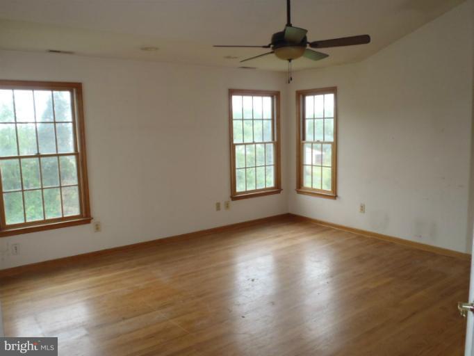 2900 Mayberry Road Westminster, MD 21158 - Photo 8 of 23 Bedroom (Master)