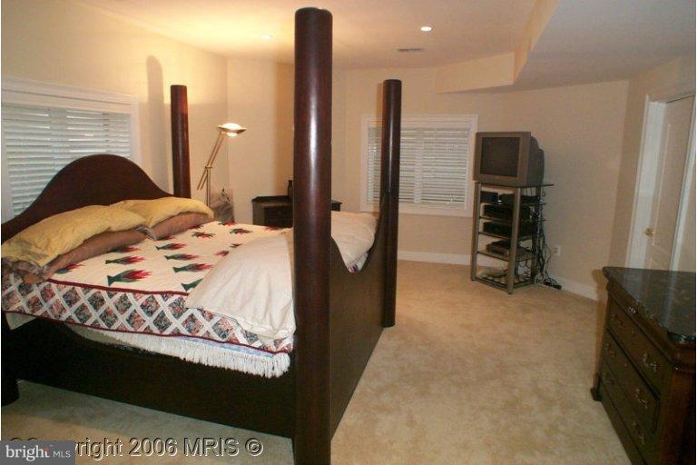 6541 Old Chesterbrook Road McLean, VA 22101 - Photo 13 of 16 Bedroom #5