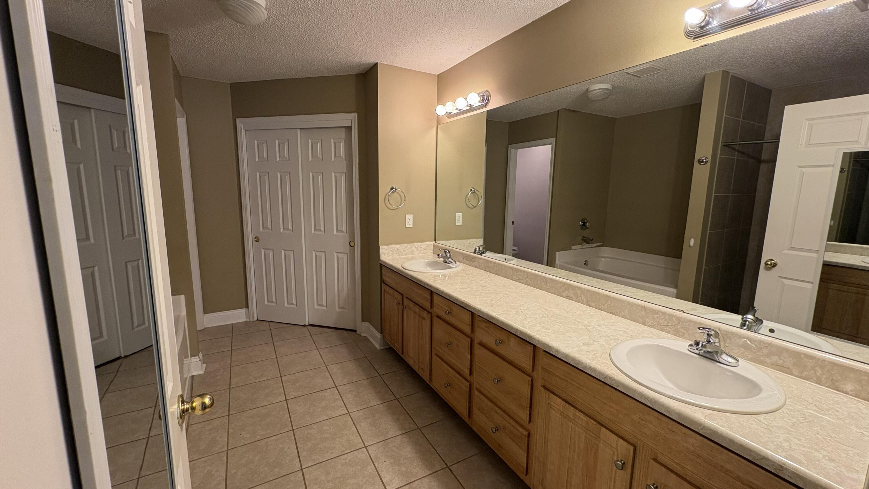 159 Conquest Avenue Crestview, FL 32536 - Photo 19 of 26 IMG_2432