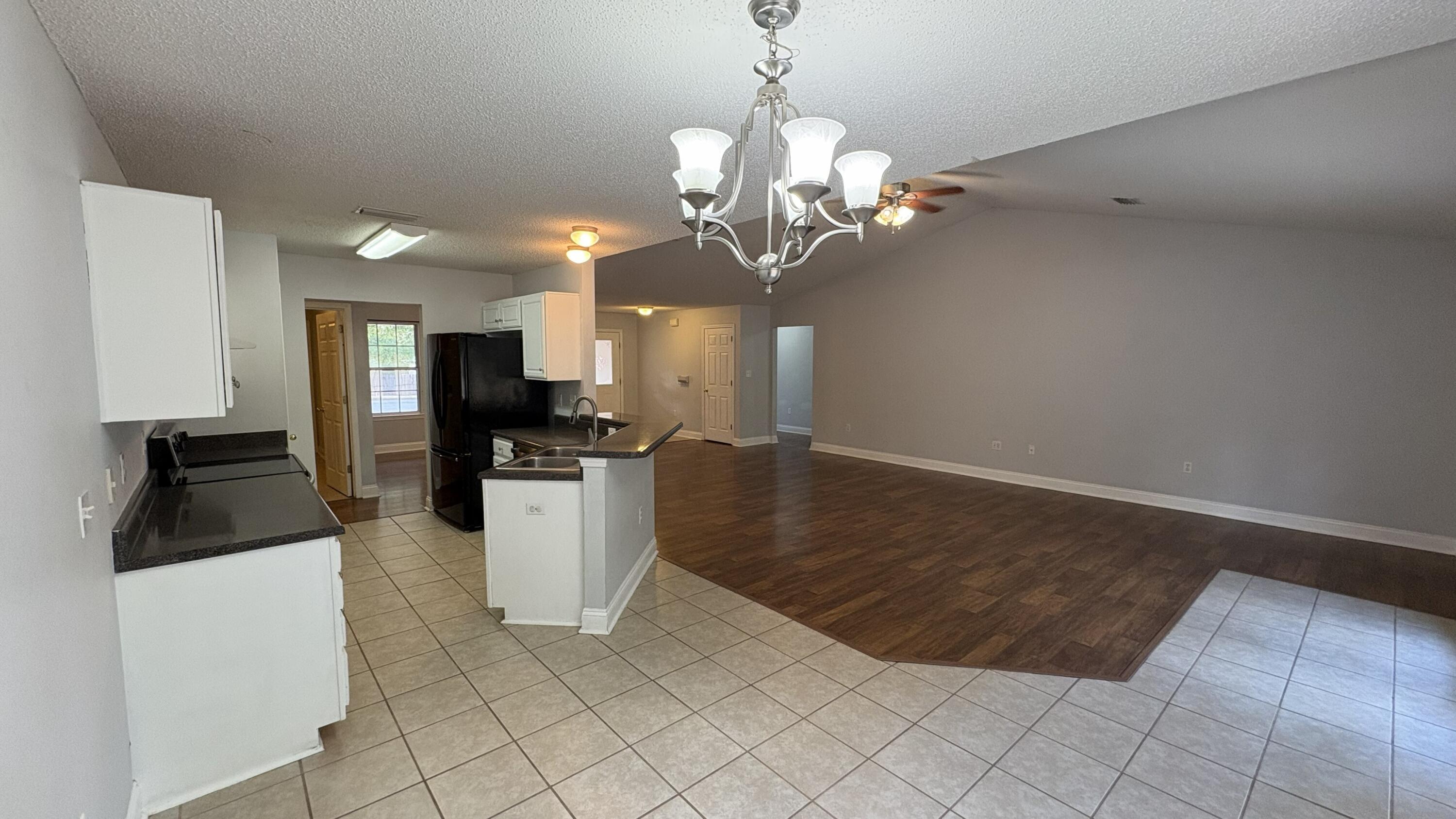 159 Conquest Avenue Crestview, FL 32536 - Photo 6 of 26 IMG_2418