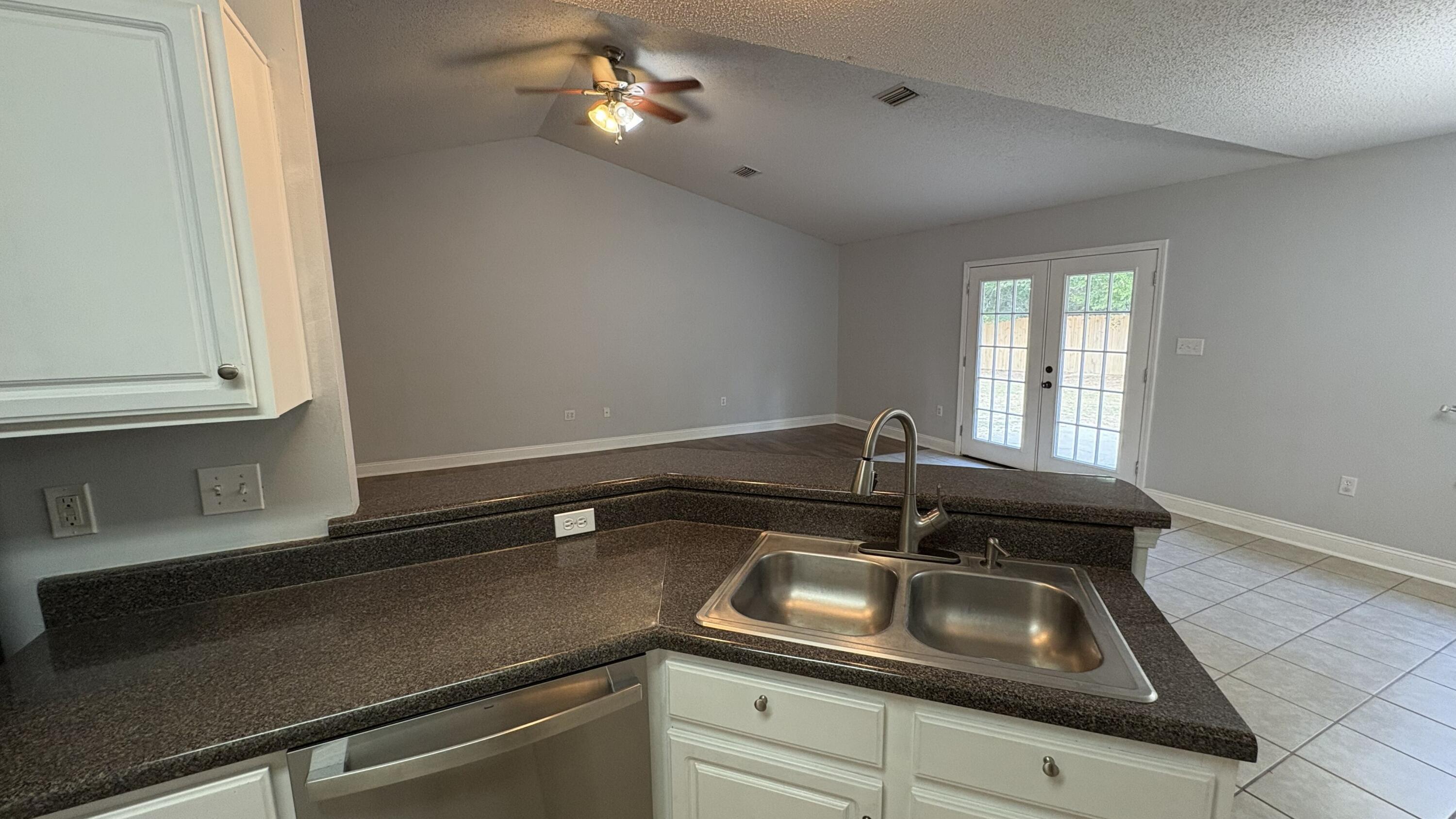 159 Conquest Avenue Crestview, FL 32536 - Photo 8 of 26 IMG_2420