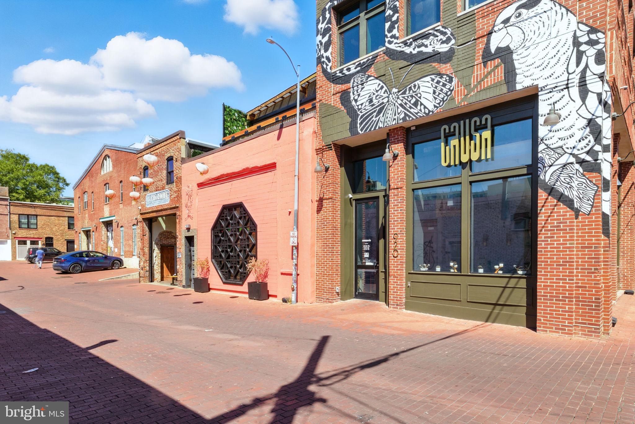1011 M Street Northwest, Unit 901 Washington, DC 20001 - Photo 22 of 26 a view of a building with a street