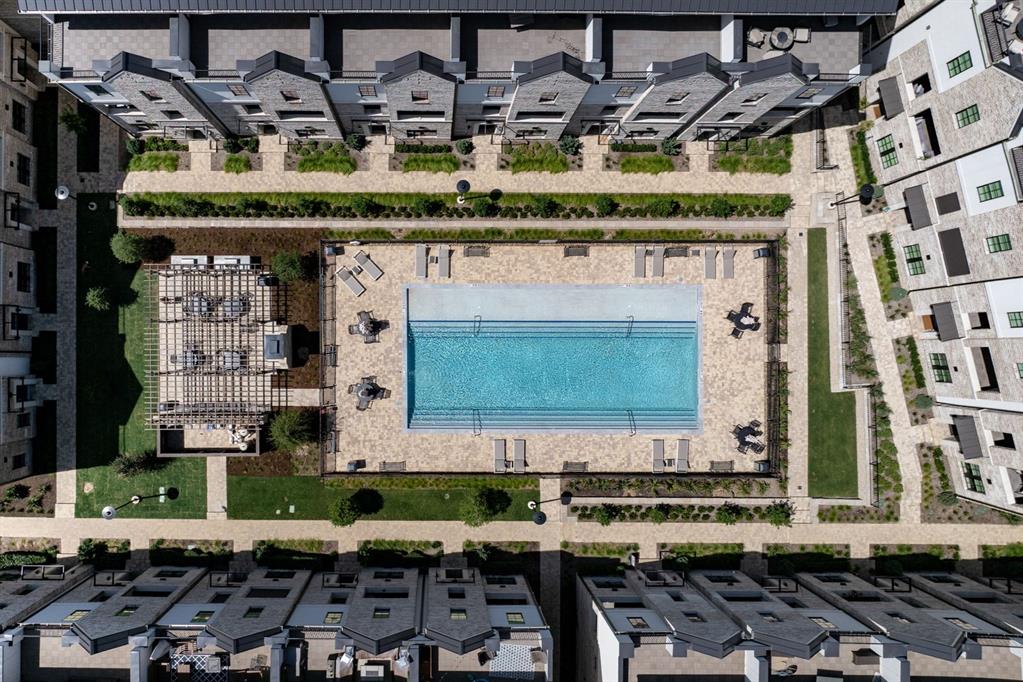 5465 Patterson Court Irving, TX 75039 - Photo 6 of 40