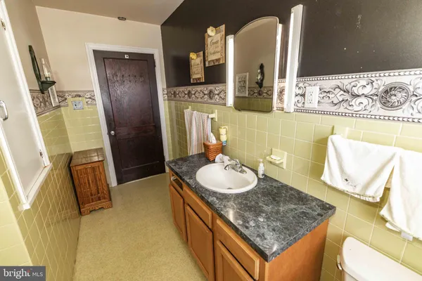$325,000 | 31 Hershey Avenue, Paradise, PA 17562