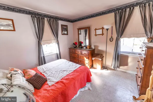 $325,000 | 31 Hershey Avenue, Paradise, PA 17562
