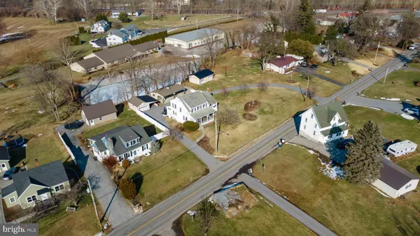 $325,000 | 31 Hershey Avenue, Paradise, PA 17562