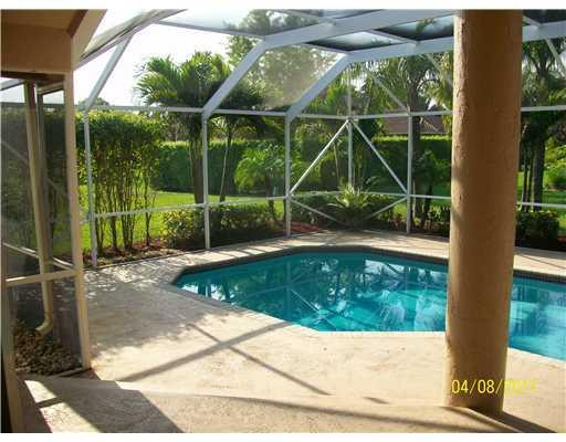 8100 Blue Ridge Lane Parkland, FL 33067 - Photo 3 of 3 Exterior Front