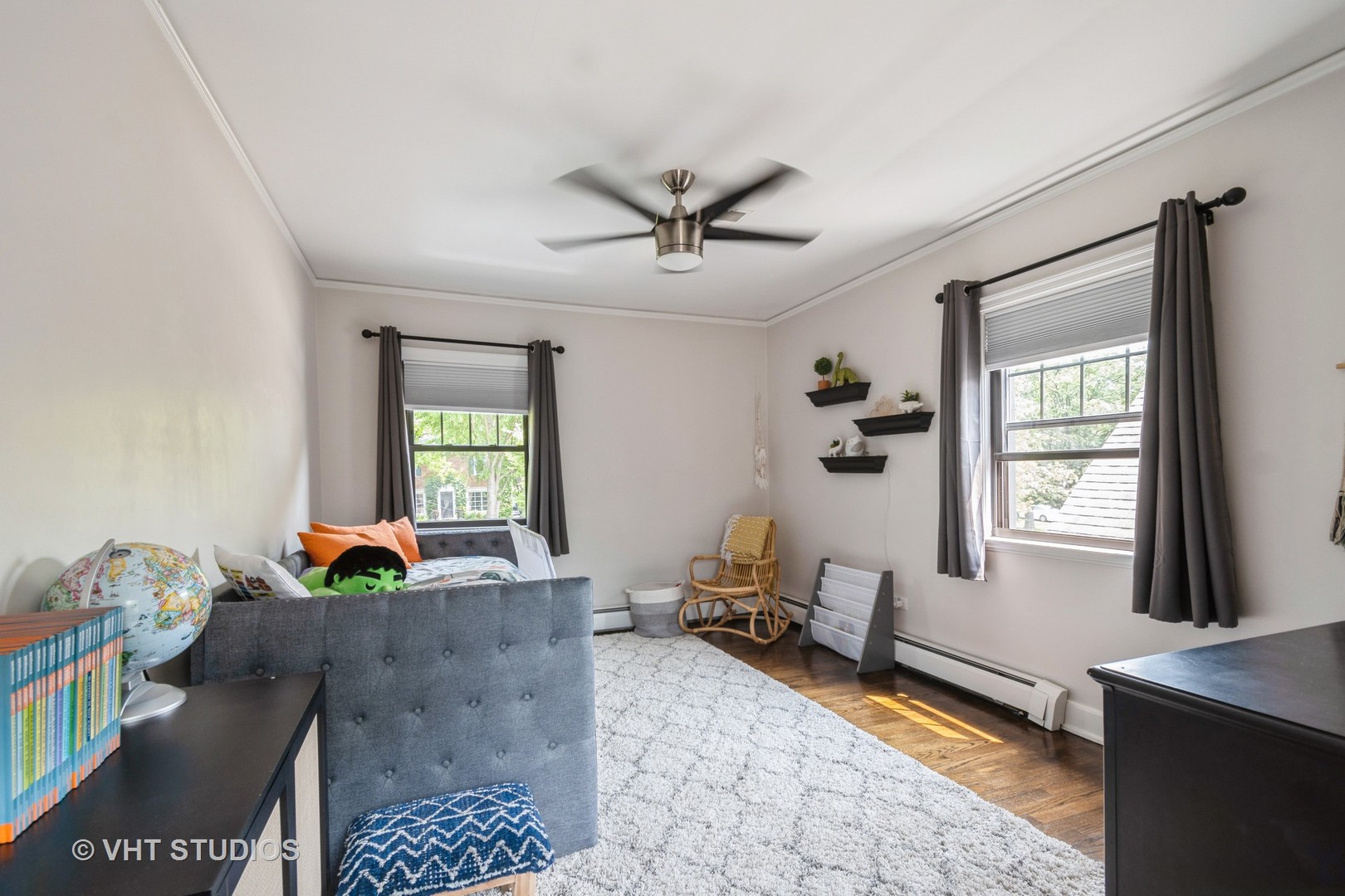 723 Gardner Road Flossmoor, IL 60422 - Photo 23 of 48 a living room with furniture and a window