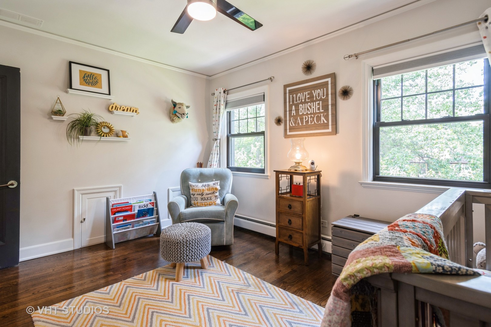 723 Gardner Road Flossmoor, IL 60422 - Photo 27 of 48 a living room with furniture and a window