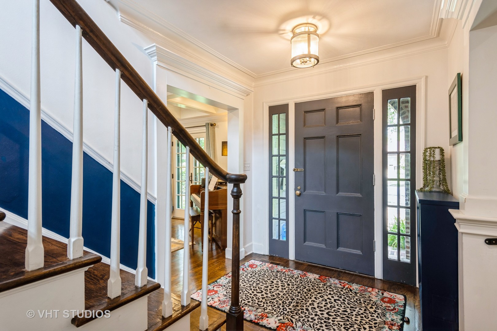 723 Gardner Road Flossmoor, IL 60422 - Photo 7 of 48 a view of an entryway with a workspace