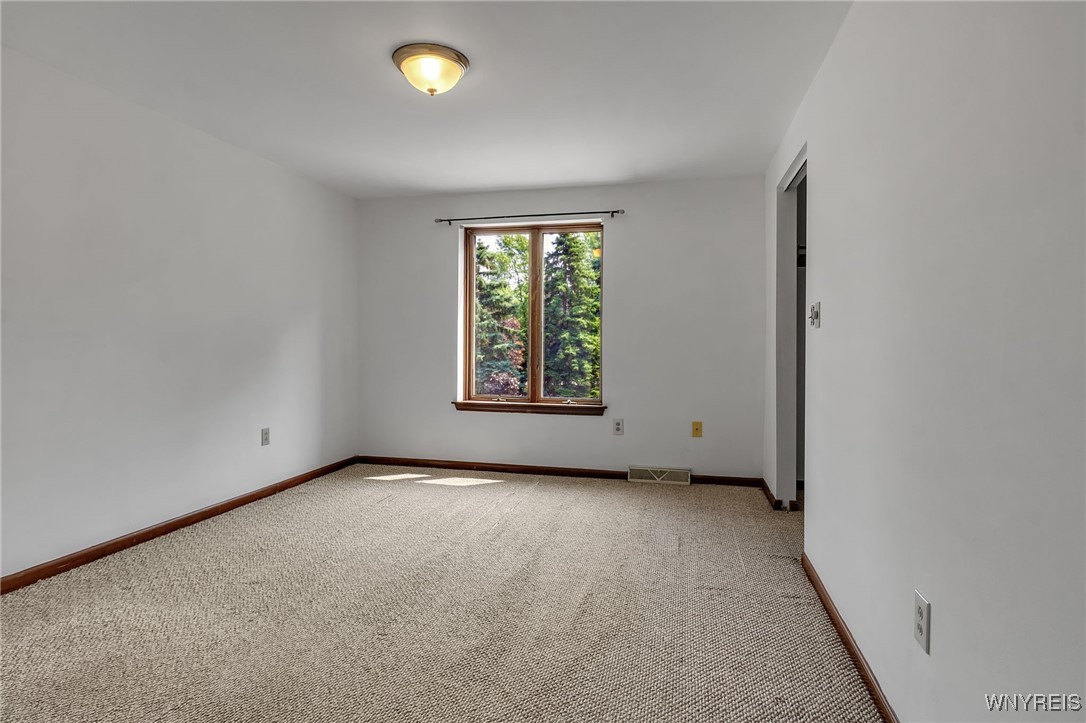 4765 Chestnut Ridge Road, Unit 6 Amherst, NY 14228 - Photo 18 of 32