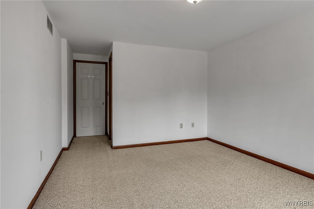 4765 Chestnut Ridge Road, Unit 6 Amherst, NY 14228 - Photo 19 of 32