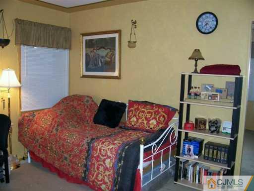 107 Drake Road Somerset, NJ 08873 - Photo 6 of 8