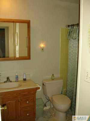 107 Drake Road Somerset, NJ 08873 - Photo 8 of 8