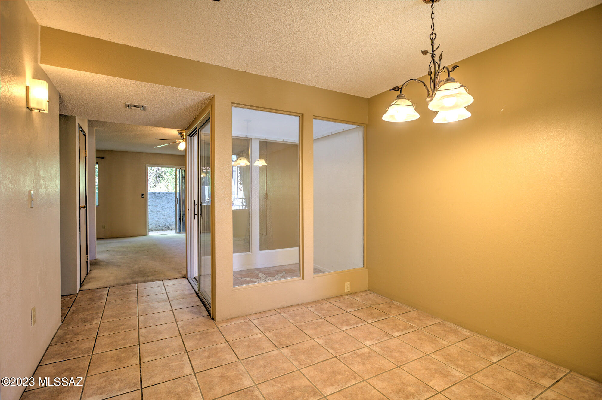 2787 West Anklam Road, Unit D Tucson, AZ 85745 - Photo 7 of 39