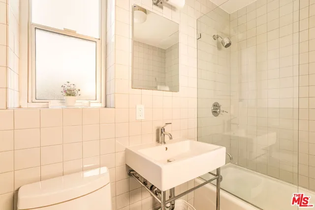 $1,395,000 | 630 Rose Avenue, Unit 5, Venice, CA 90291