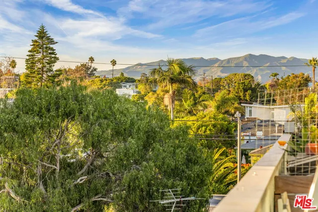 $1,395,000 | 630 Rose Avenue, Unit 5, Venice, CA 90291