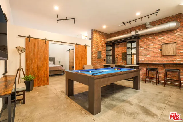 $1,395,000 | 630 Rose Avenue, Unit 5, Venice, CA 90291