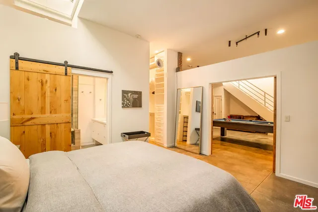 $1,395,000 | 630 Rose Avenue, Unit 5, Venice, CA 90291