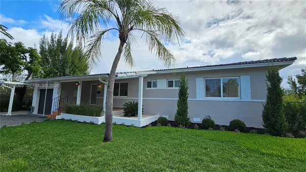 $1,465,000 | 2365 Southwest 21st Avenue, Miami, FL 33145