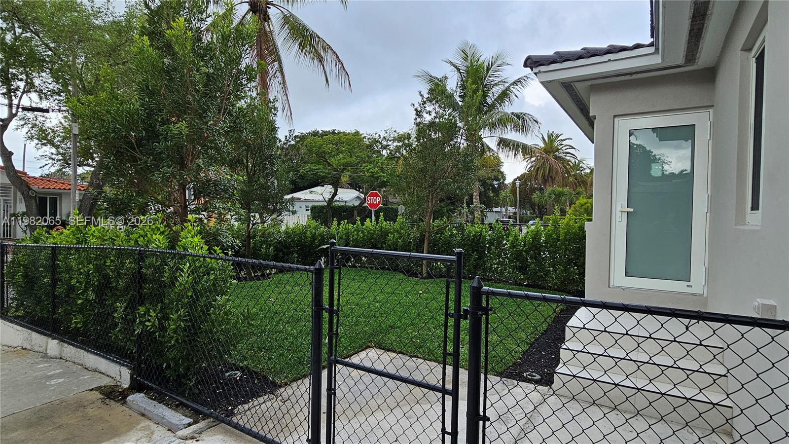 2365 Southwest 21st Avenue Miami, FL 33145 - Photo 17 of 56