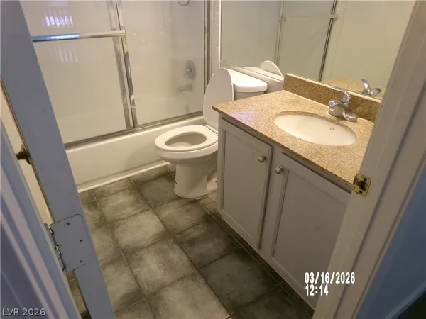 $2,599 | 8305 Sea Glen Drive, Las Vegas, NV 89128