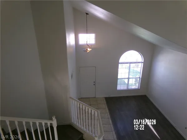 $2,599 | 8305 Sea Glen Drive, Las Vegas, NV 89128