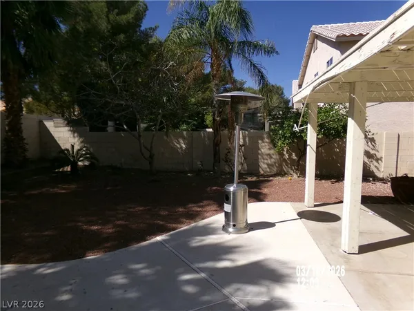 $2,599 | 8305 Sea Glen Drive, Las Vegas, NV 89128