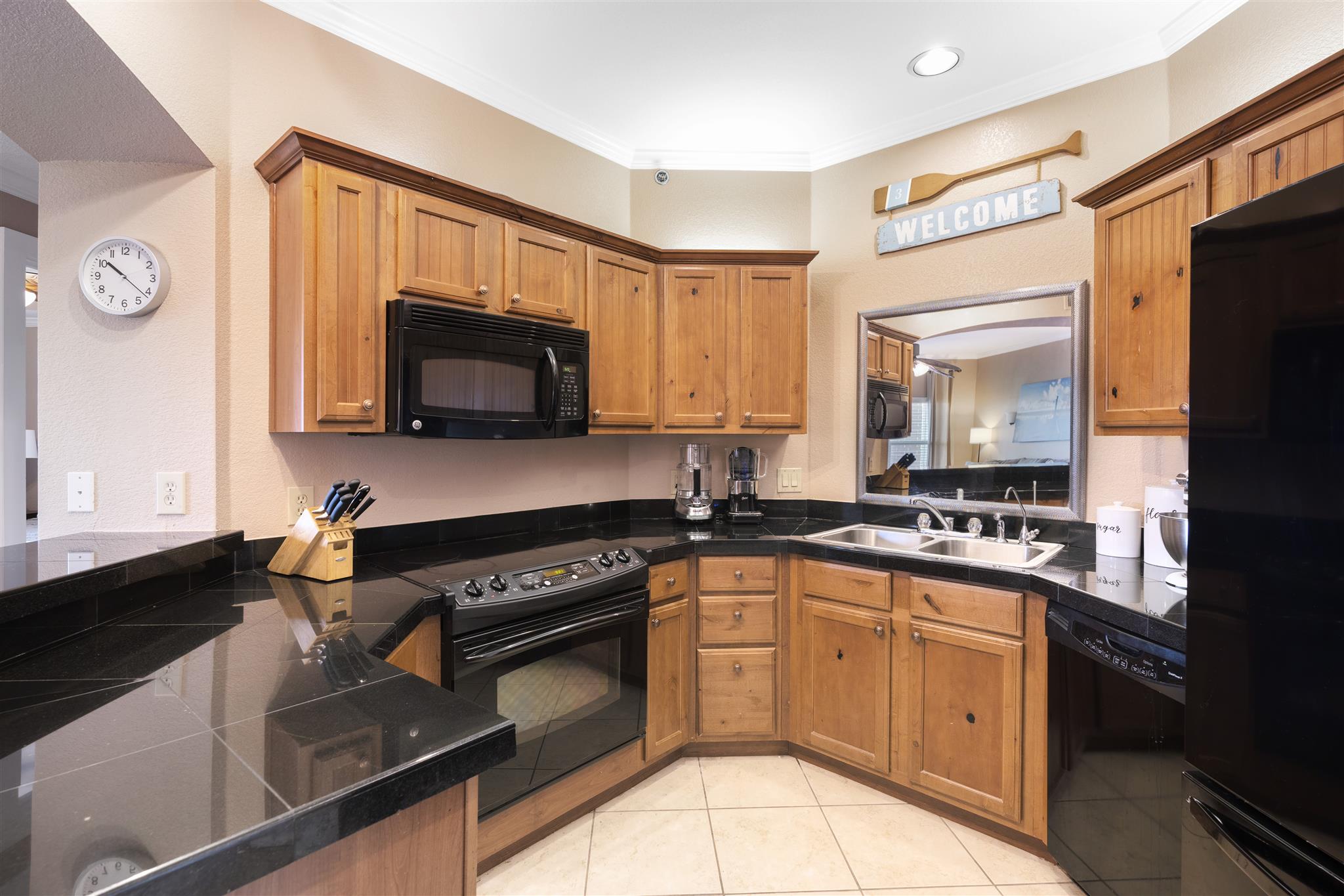 20050 Oak Road East, Unit 3117 Gulf Shores, AL 36542 - Photo 9 of 17