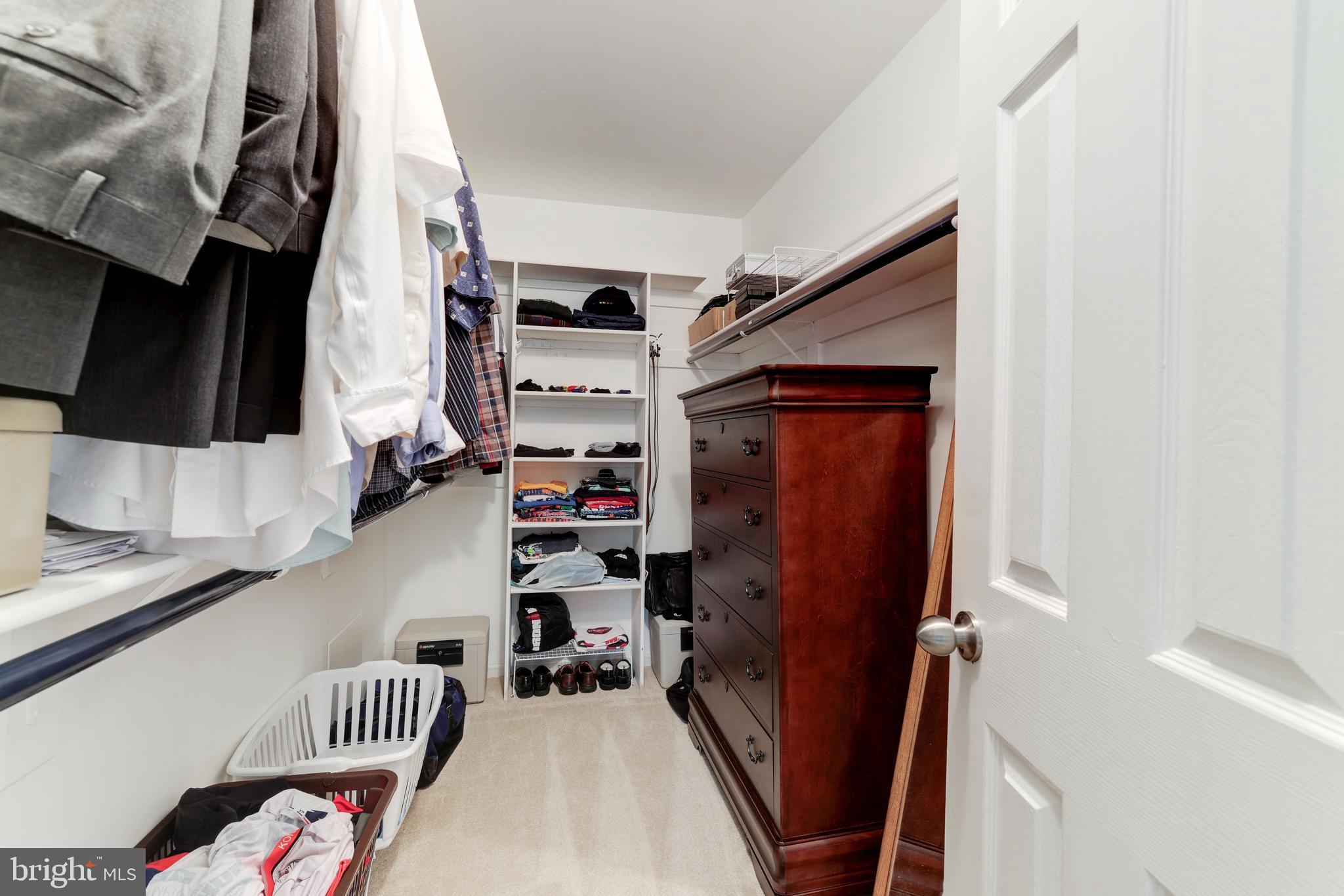 11913 State Rte 4707 Reston, VA 20191 - Photo 46 of 85 Walk-in Closet - Primary Room