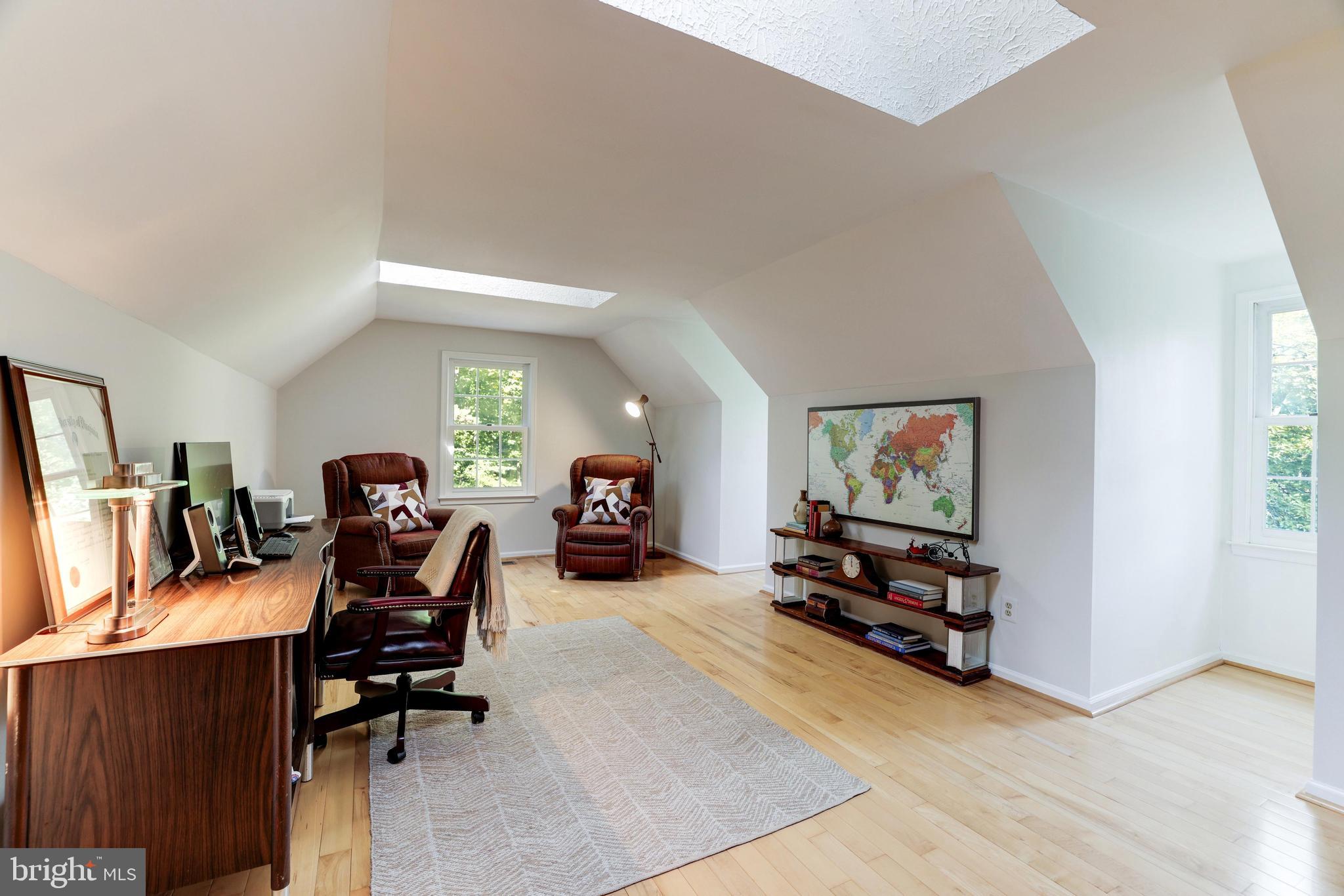 11913 State Rte 4707 Reston, VA 20191 - Photo 53 of 85 Primary Room - Office