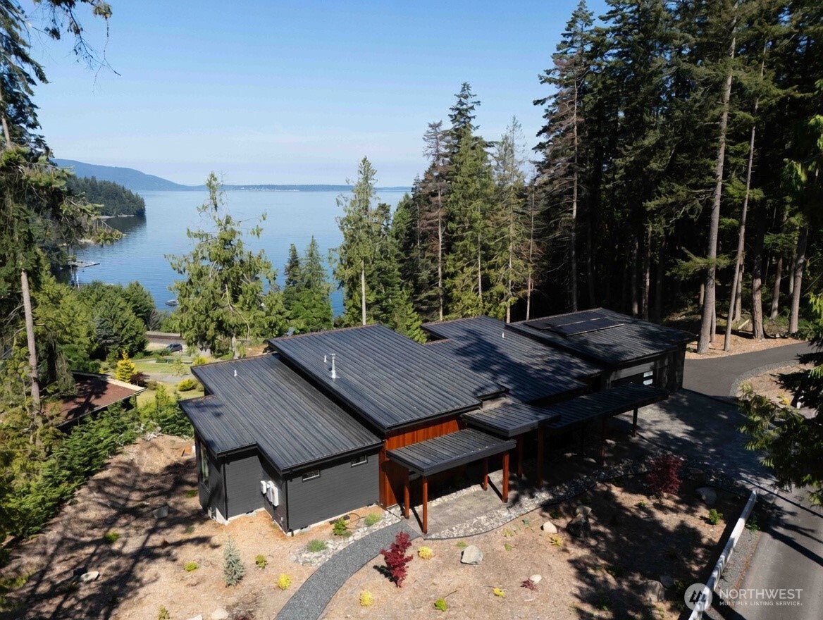 166 Soundview Road Bellingham, WA 98229 - Photo 1 of 40 Gallery Image 1