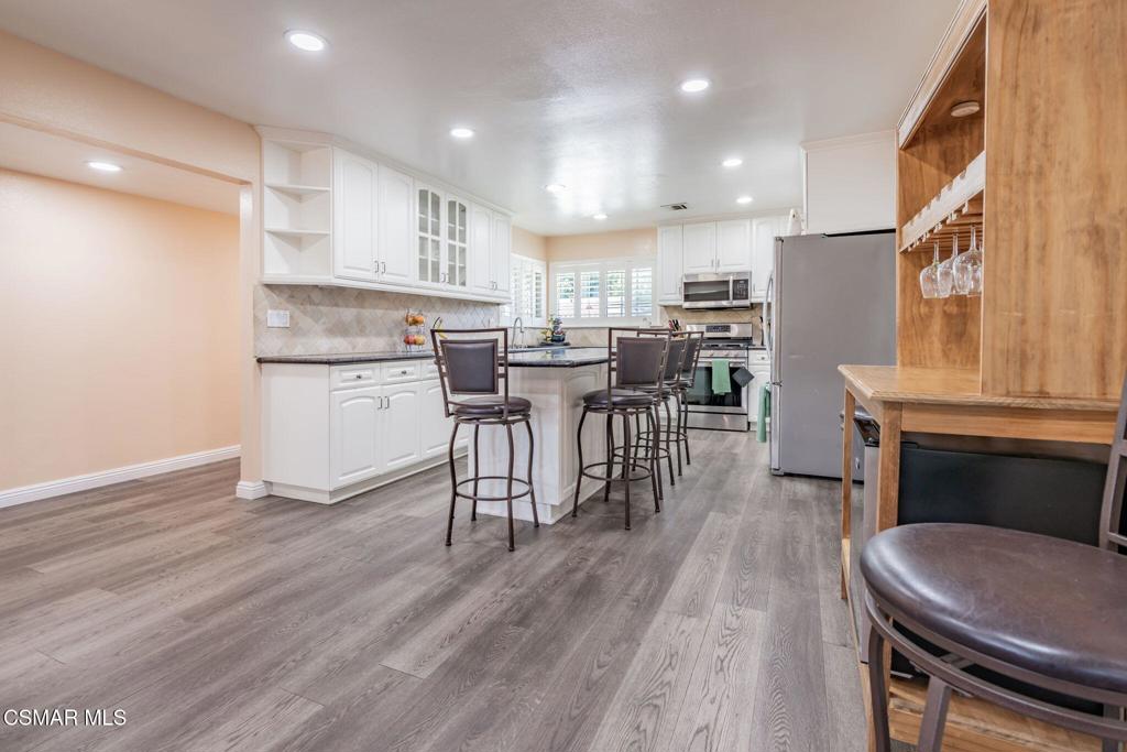 4481 Bidwell Street Simi Valley, CA 93063 - Photo 13 of 84