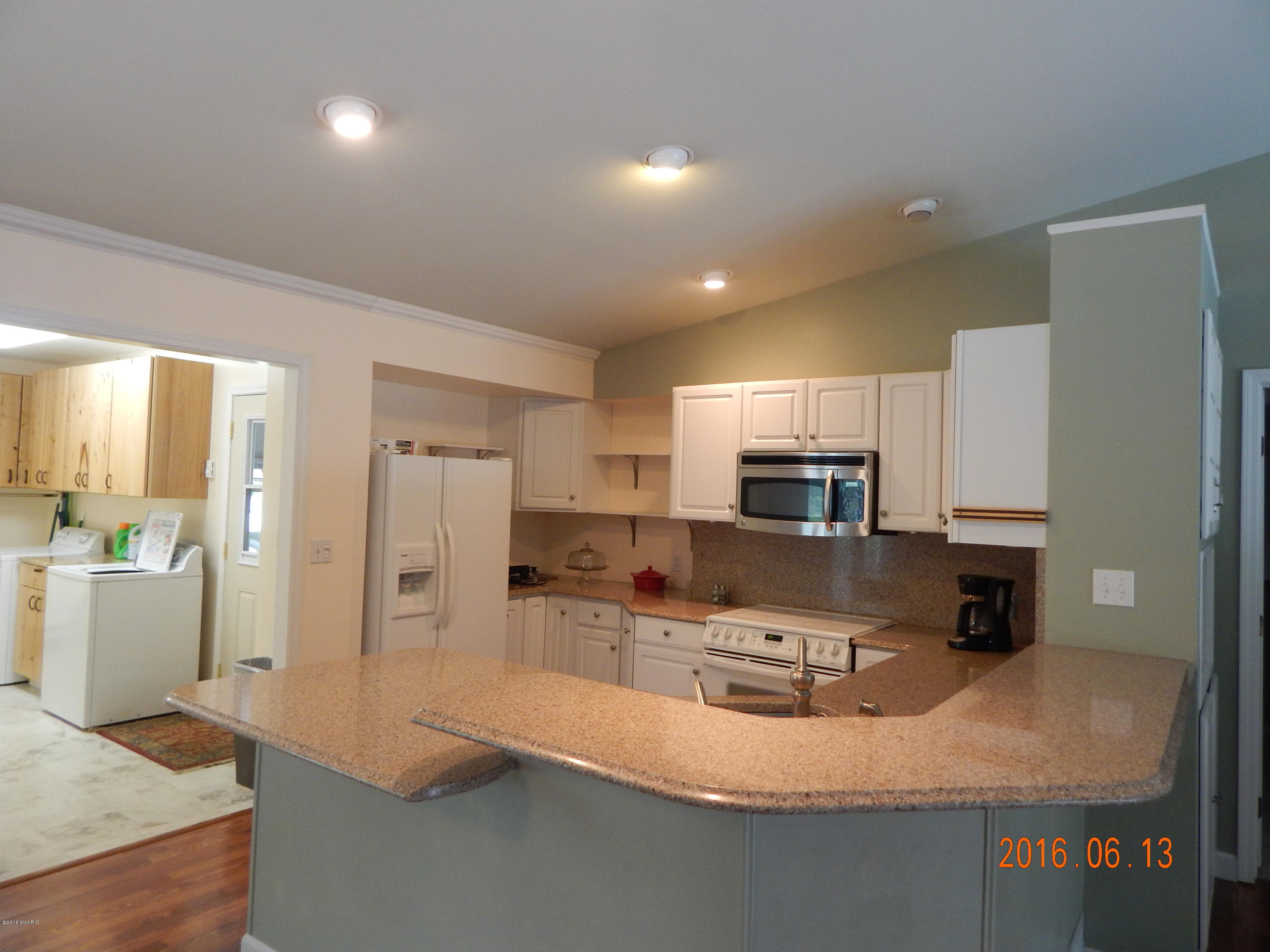 7105 West No Name Road Ludington, MI 49431 - Photo 3 of 28 Open Kitchen