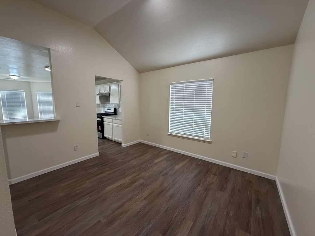 10514 Encino Pass Trail Houston, TX 77064 - Photo 6 of 26