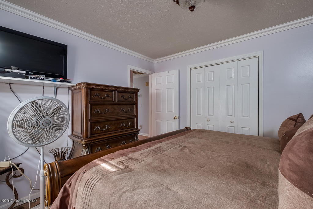 218 Appomattox Road Louisville, KY 40214 - Photo 16 of 23 untitled-13