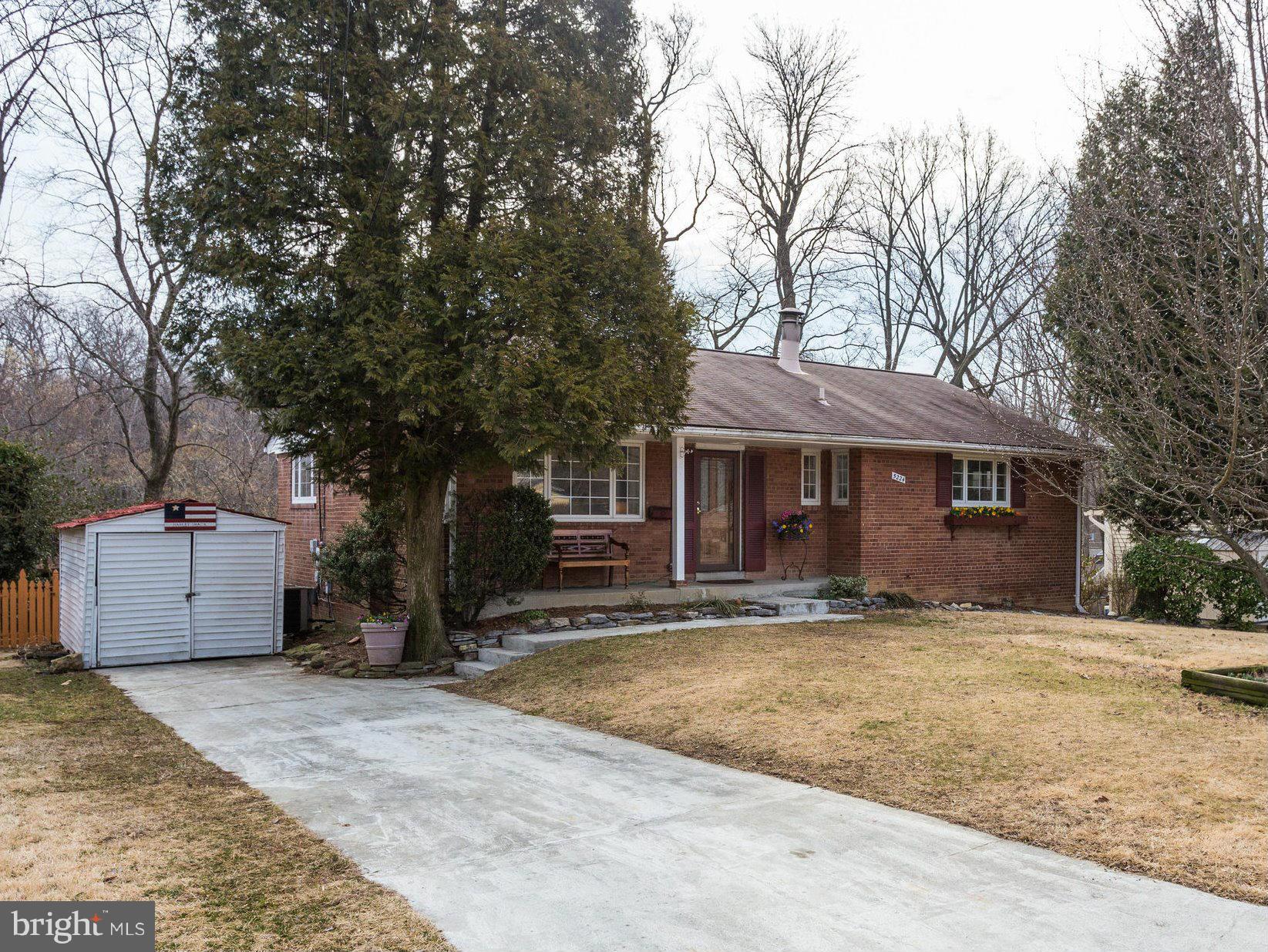 5224 Ferndale Street Springfield, VA 22151 - Photo 1 of 30 Exterior (Front)