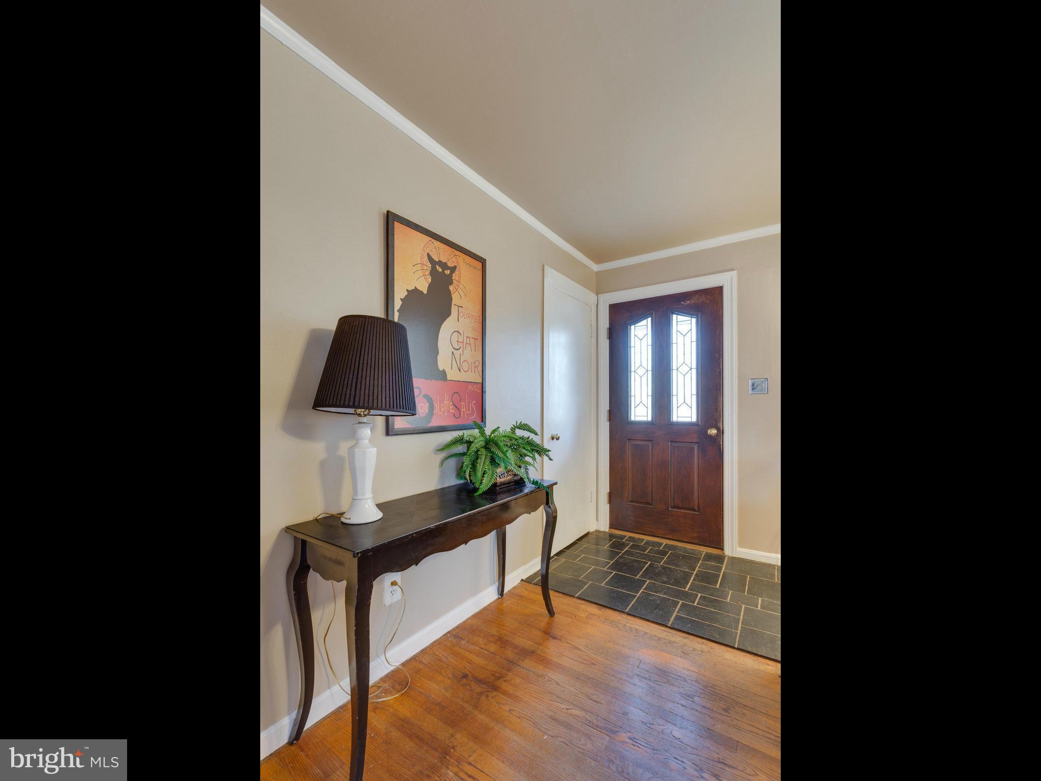 5224 Ferndale Street Springfield, VA 22151 - Photo 2 of 30 Interior (General)