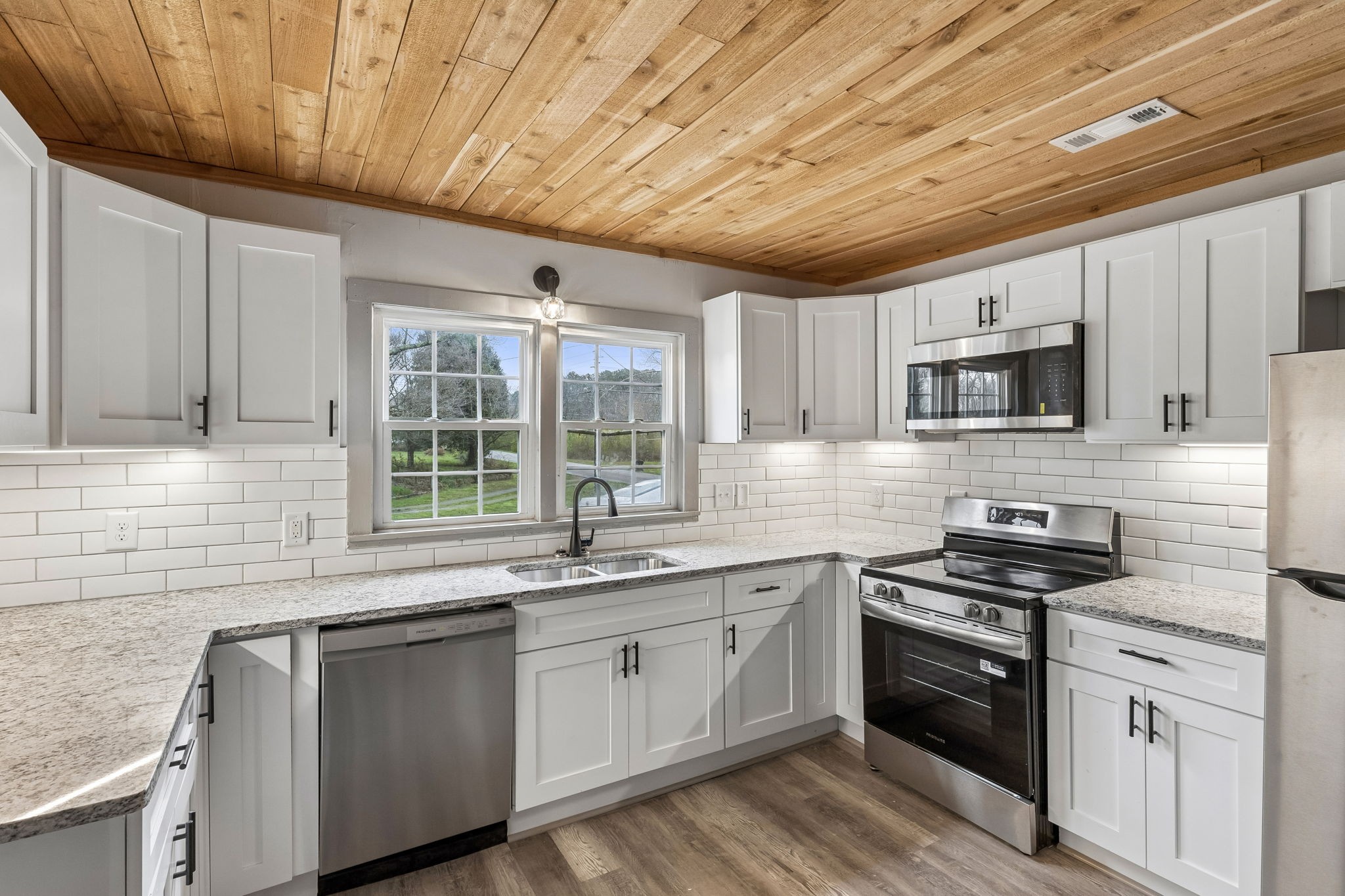 1185 Old Florence Road Lawrenceburg, TN 38464 - Photo 5 of 42