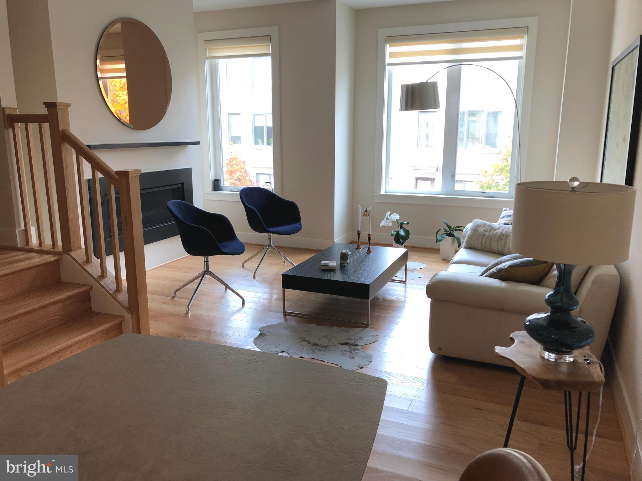 6608 Eames Way Bethesda, MD 20817 - Photo 2 of 16 Living Room
