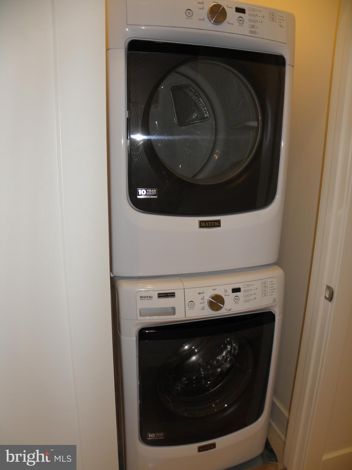 6608 Eames Way Bethesda, MD 20817 - Photo 10 of 16 Laundry