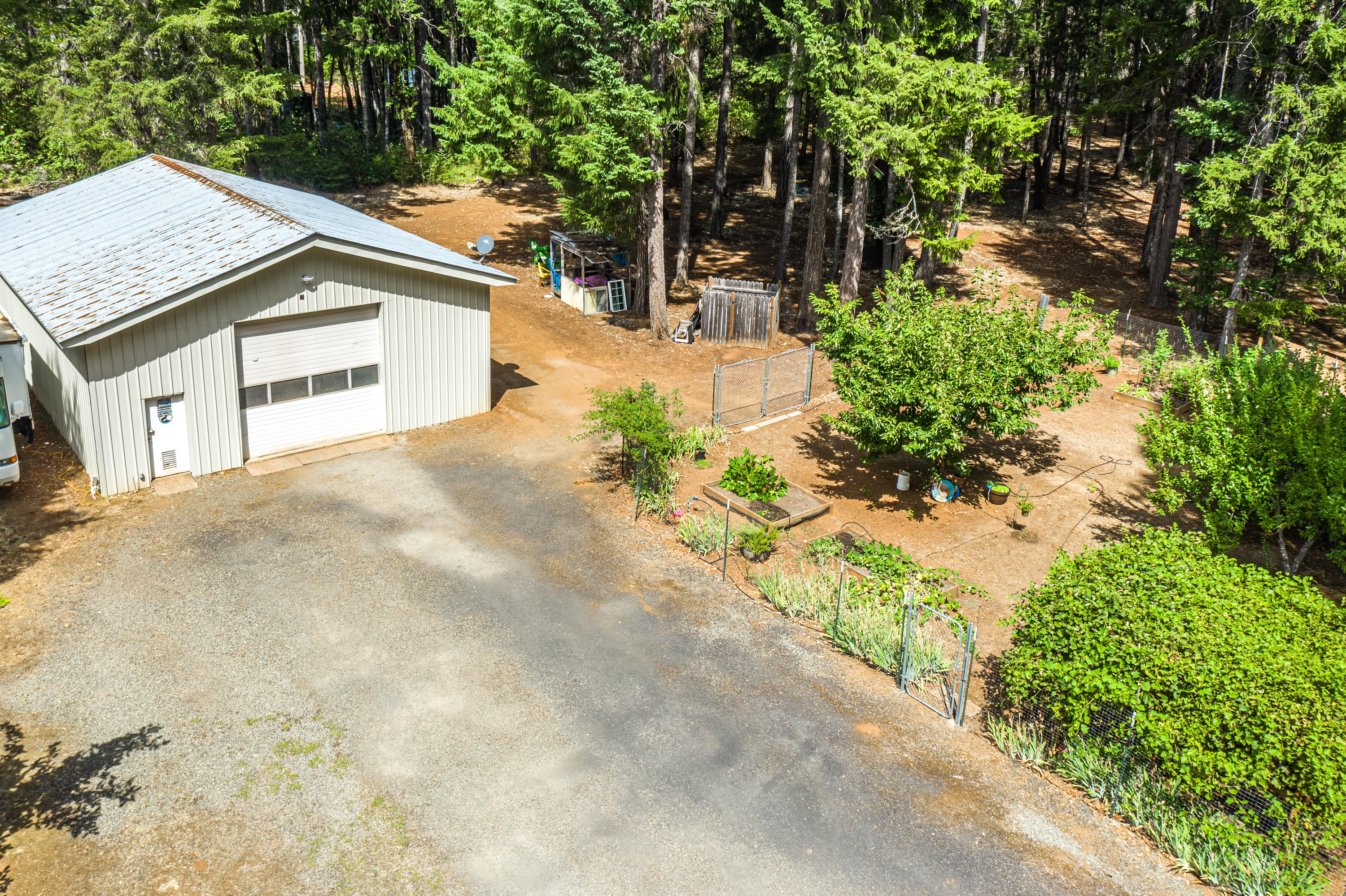 381 Pinewood Way Cave Junction, OR 97523 - Photo 21 of 25 DJI_0564-HDR