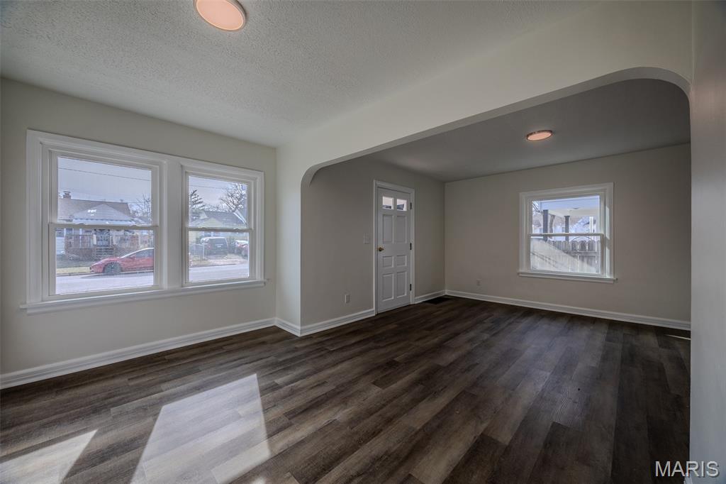 6 Cambridge Court Lebanon, MO 65536 - Photo 12 of 45