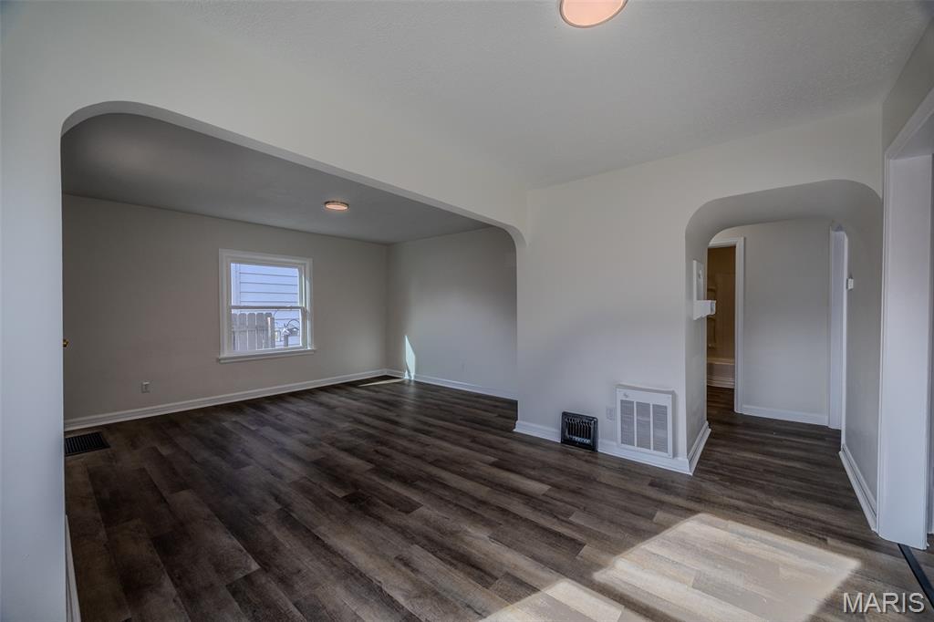 6 Cambridge Court Lebanon, MO 65536 - Photo 13 of 45