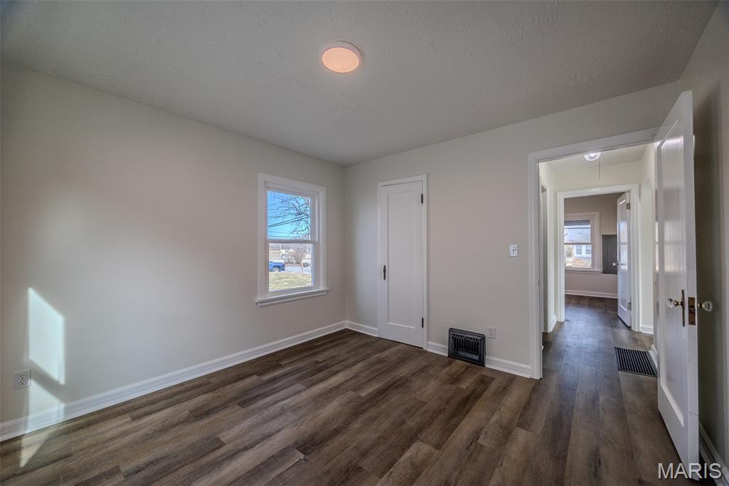 6 Cambridge Court Lebanon, MO 65536 - Photo 23 of 45