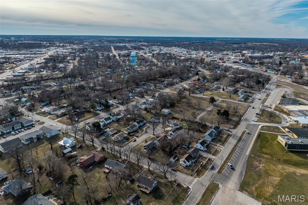 6 Cambridge Court Lebanon, MO 65536 - Photo 39 of 45